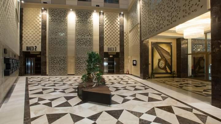 Gabriela & Marjan Luxury Self Check-In Flatiron Apartment Скопие Екстериор снимка